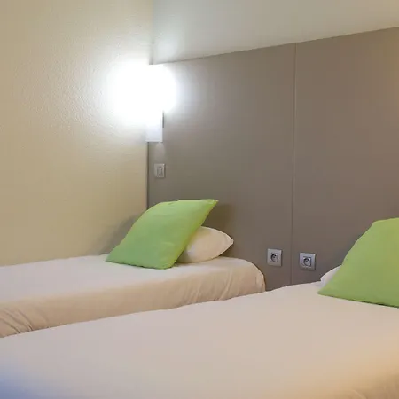 Campanile Nature - Toulouse Nord ホテル 3*