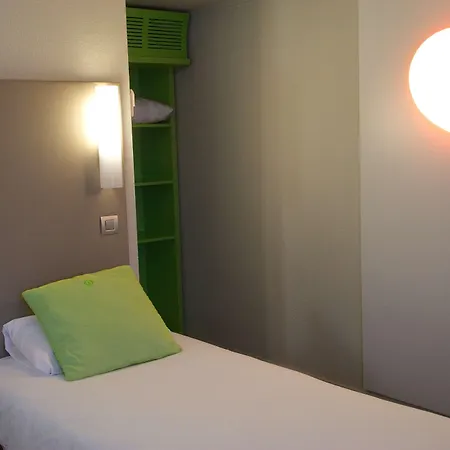 Campanile Nature - Toulouse Nord ホテル