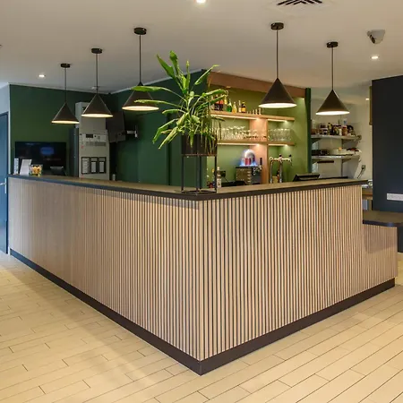 Campanile Nature - Toulouse Nord 3* LʼUnion