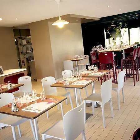 ホテル Campanile Nature - Toulouse Nord
