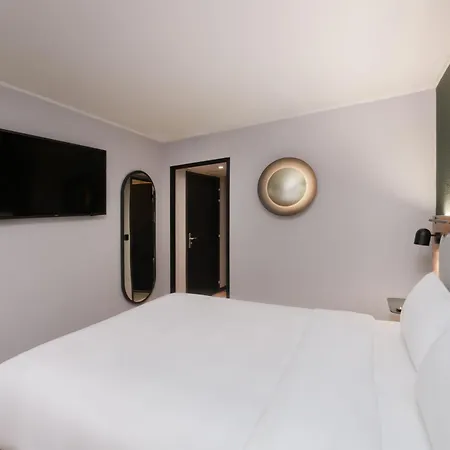 Hotel Campanile Nature - Toulouse Nord 3*