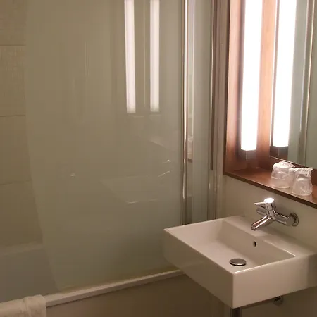 Campanile Toulouse Nord Hotel 3*