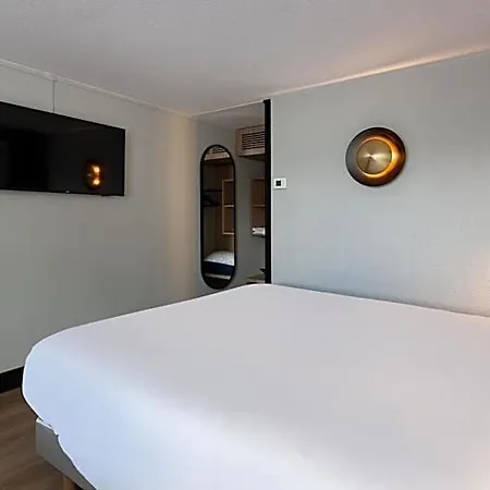 Campanile Toulouse Nord Hotel 3*
