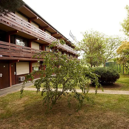 Campanile Nature - Toulouse Nord 酒店 3*