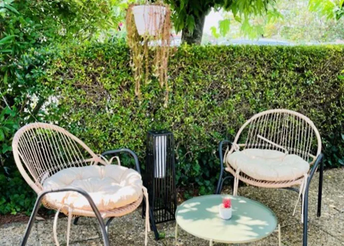 Campanile Nature - Toulouse Nord Hotel 3*